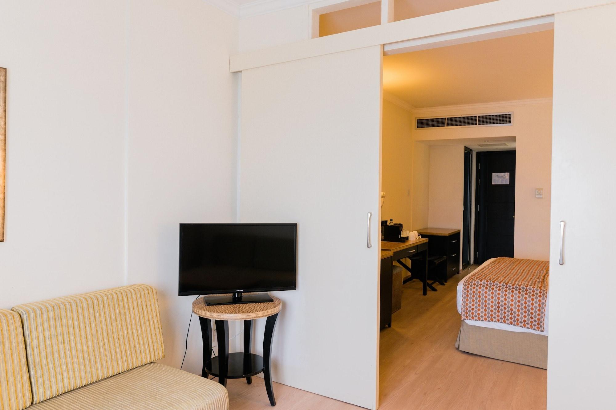 Elias Beach Hotel Limassol Luaran gambar
