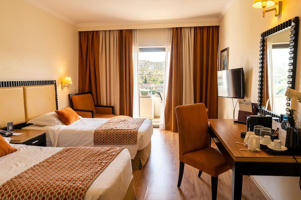 Elias Beach Hotel Limassol Luaran gambar